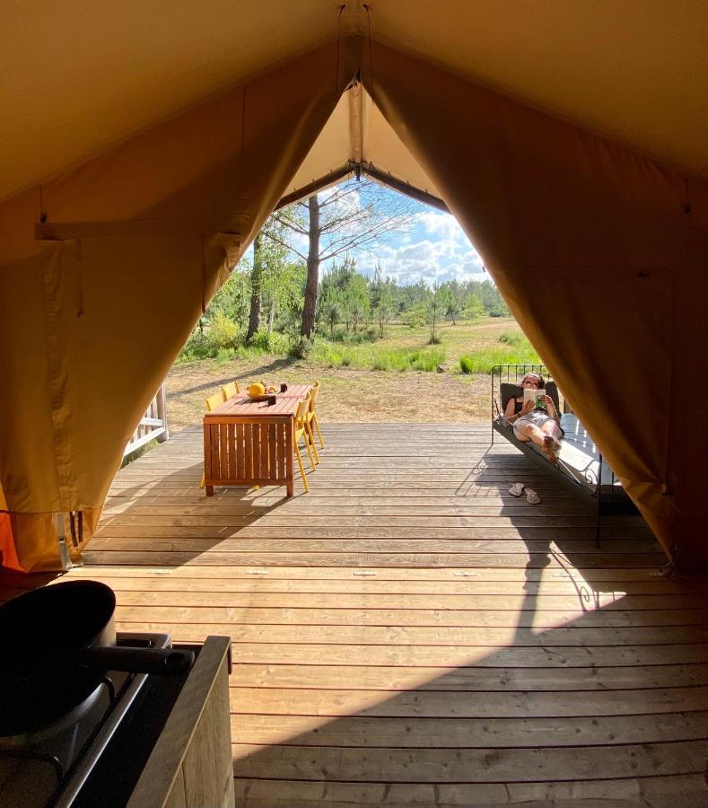Camping La Kahute - Tente Lodge Au Coeur De La Foret Carcans Exterior photo