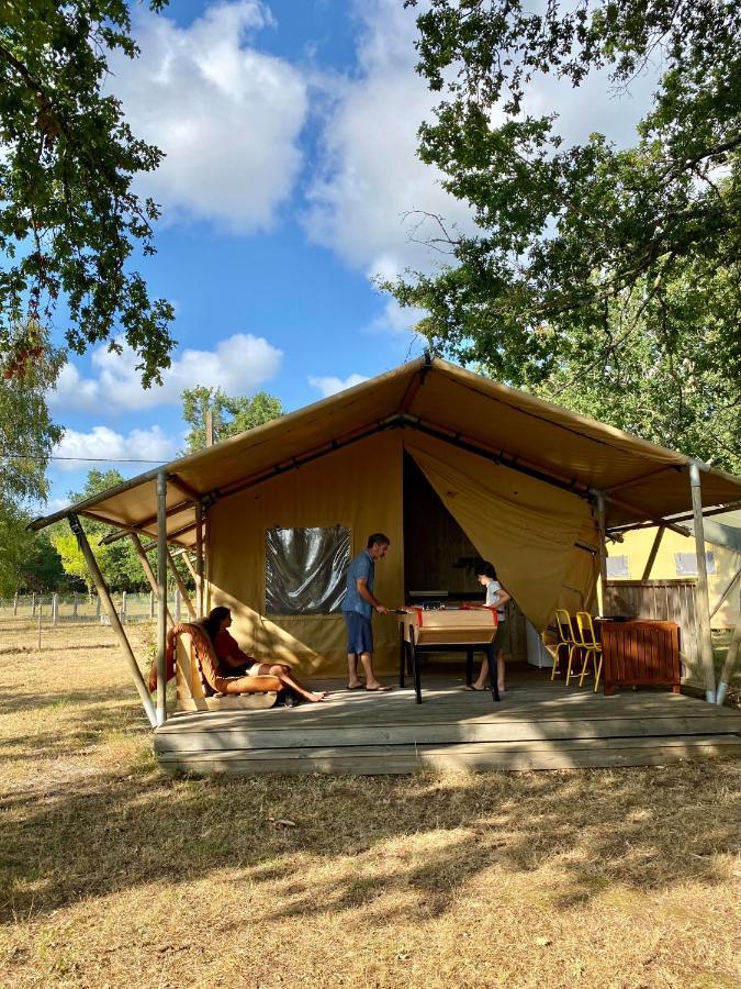 Camping La Kahute - Tente Lodge Au Coeur De La Foret Carcans Exterior photo