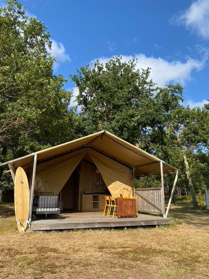 Camping La Kahute - Tente Lodge Au Coeur De La Foret Carcans Exterior photo